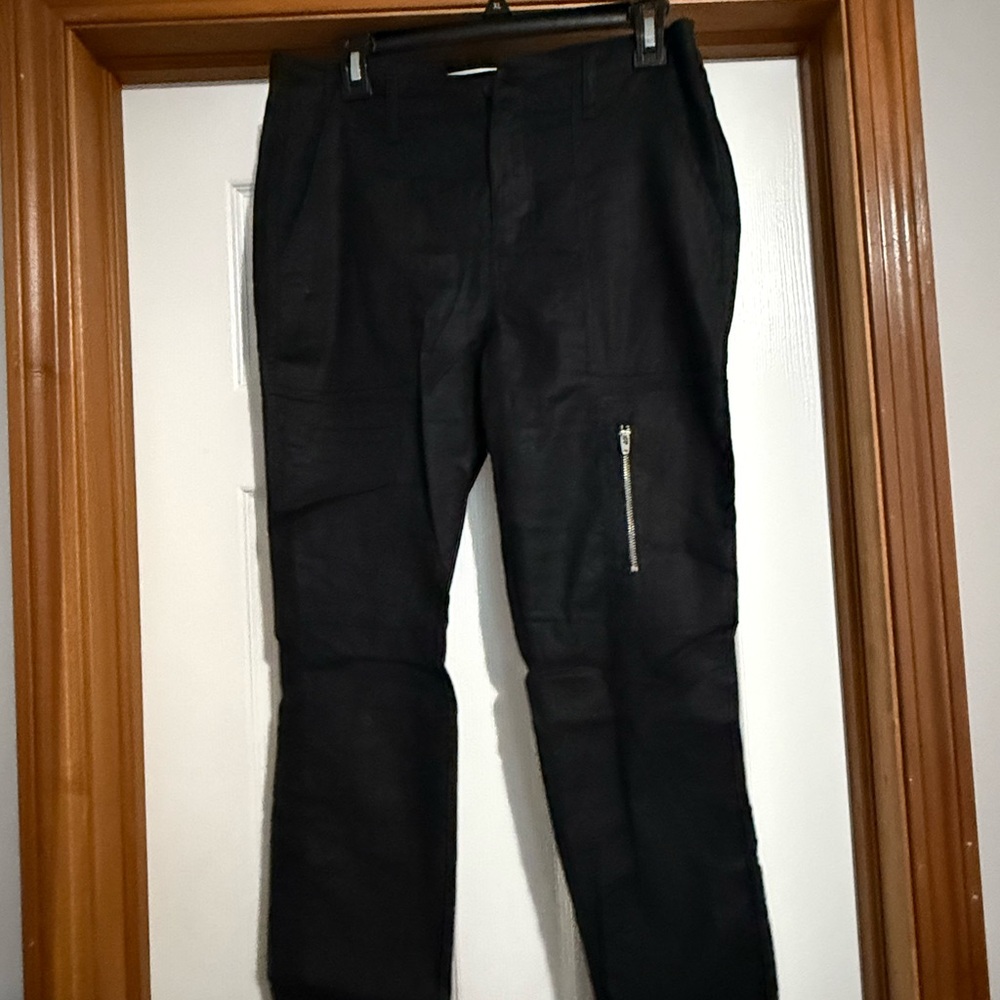Women’s Black Cargo Pants